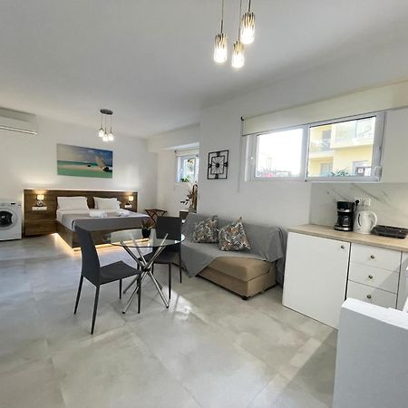 Sunset Seaside Apartments & Studios Resmo Dış mekan fotoğraf