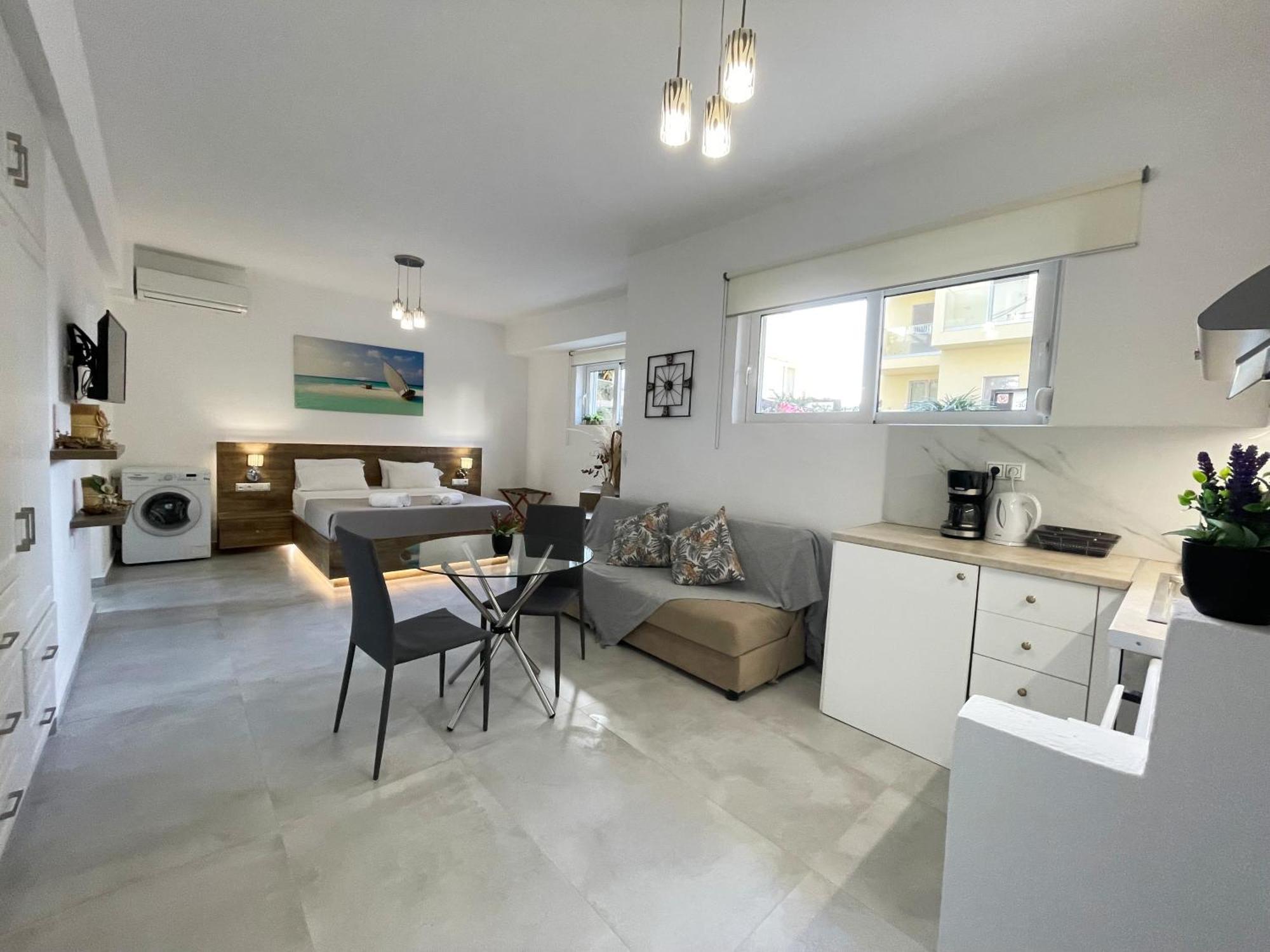 Sunset Seaside Apartments & Studios Resmo Dış mekan fotoğraf